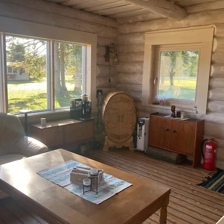 Kenu Saunamaja Semesterbostad Hapsal
